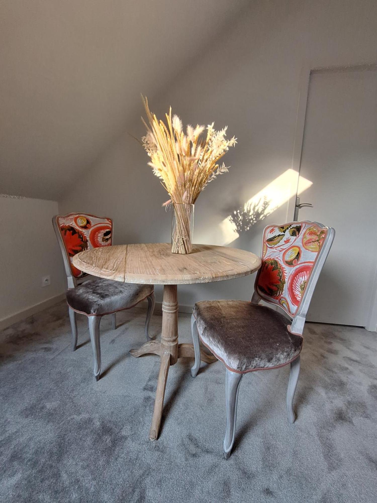 La Chambre Mademoiselle Causeuse Malville Ngoại thất bức ảnh
